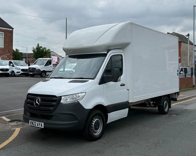 Mercedes-Benz Sprinter 2.0 315 Progressive Cdi Lwb Luton Box Van 150 Bhp KW22AYA White #2