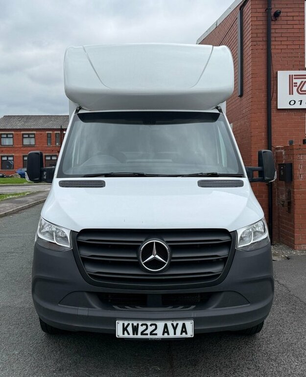Mercedes-Benz Sprinter 2.0 315 Progressive Cdi Lwb Luton Box Van 150 Bhp KW22AYA White #3