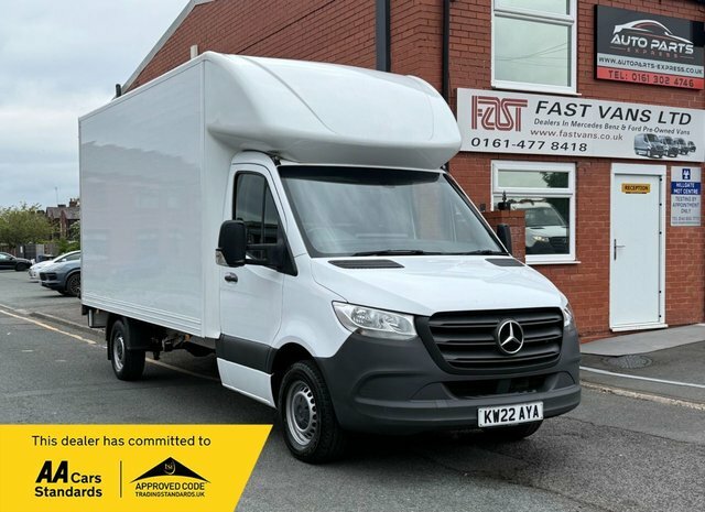 Mercedes-Benz Sprinter 2.0 315 Progressive Cdi Lwb Luton Box Van 150 Bhp White