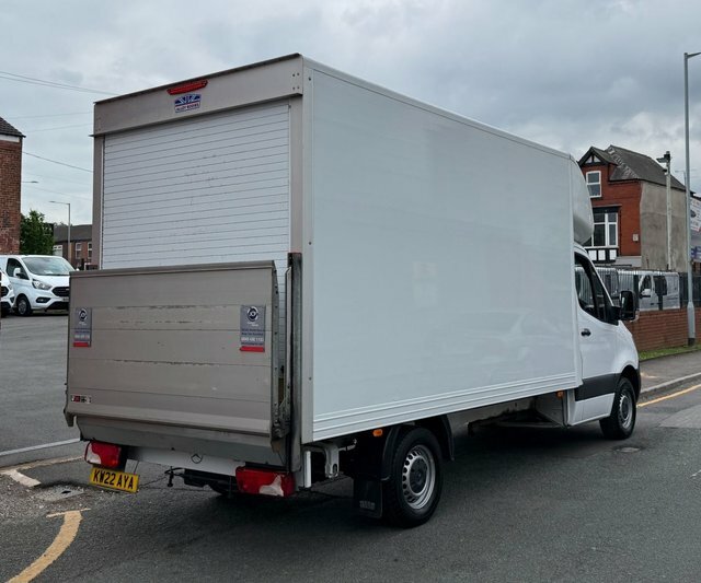Mercedes-Benz Sprinter 2.0 315 Progressive Cdi Lwb Luton Box Van 150 Bhp KW22AYA White #4
