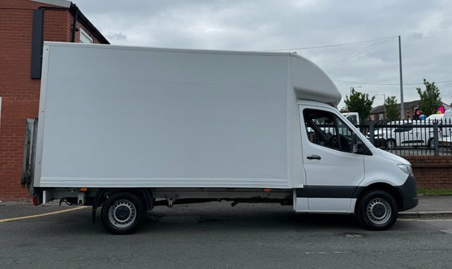 Mercedes-Benz Sprinter 2.0 315 Progressive Cdi Lwb Luton Box Van 150 Bhp KW22AYA White #6