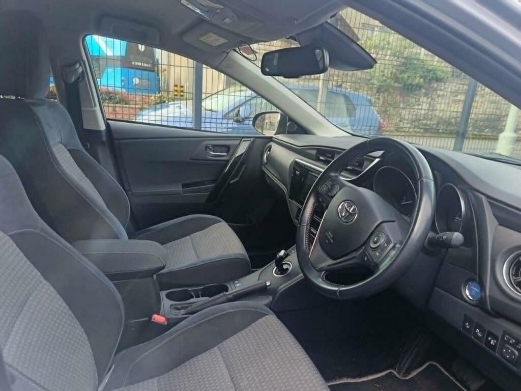Toyota Auris 1.8 Vvt-h Design Cvt Euro 6 S S UIG8942 Grey #6