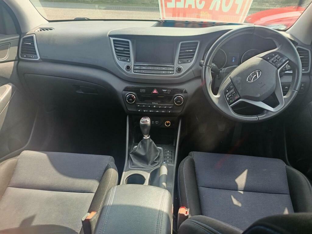 Hyundai Tucson 1.7 Crdi Blue Drive Se Nav Euro 6 S S YJZ5498 Grey #5