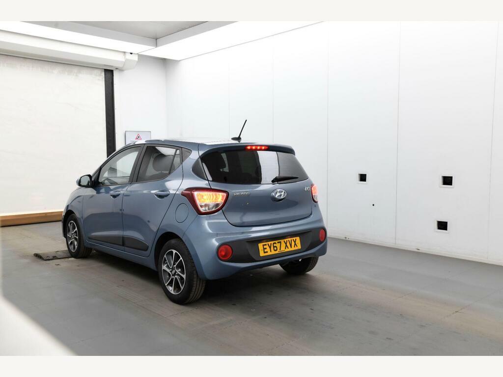 Hyundai I10 1.0 Premium Euro 6 EY67XVX Blue #4
