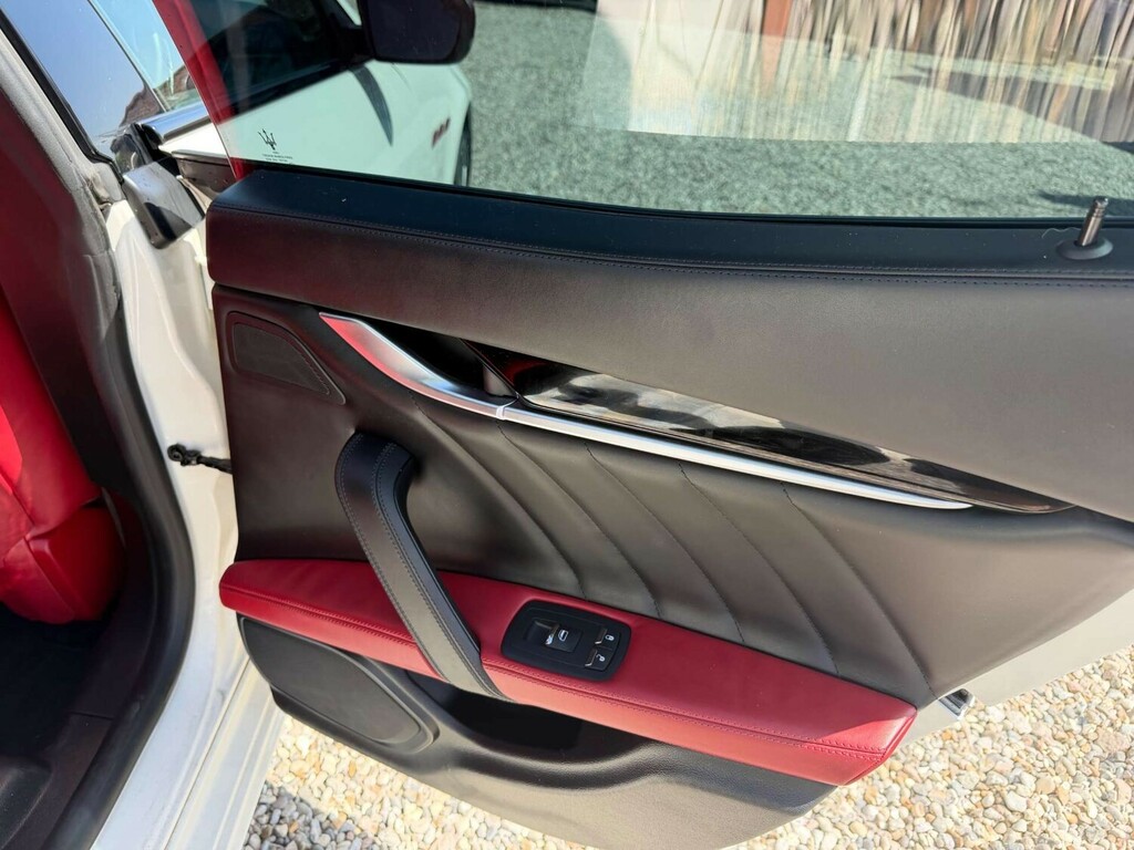 Maserati Ghibli V6d 4dr Auto Black #14