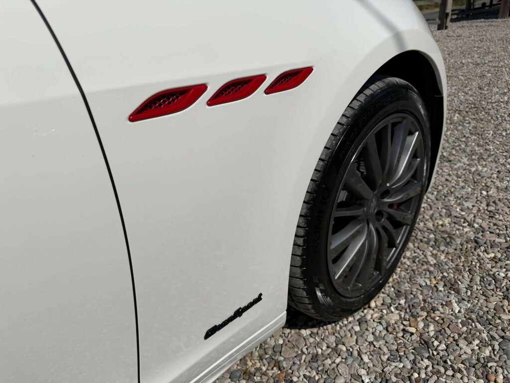 Maserati Ghibli V6d 4dr Auto Black #10