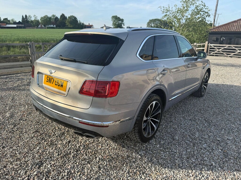 Bentley Bentayga 4.0 V8 Estate Grey #4