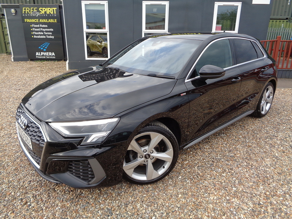 Audi A3 Tfsi S Line MK23DZU Black #4