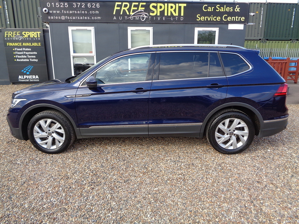 Volkswagen Tiguan Allspace Tsi Life CP72EWS Blue #6