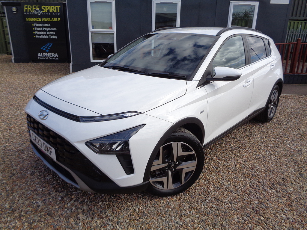 Hyundai Bayon T-gdi Mhev Premium CX23OKF White #4