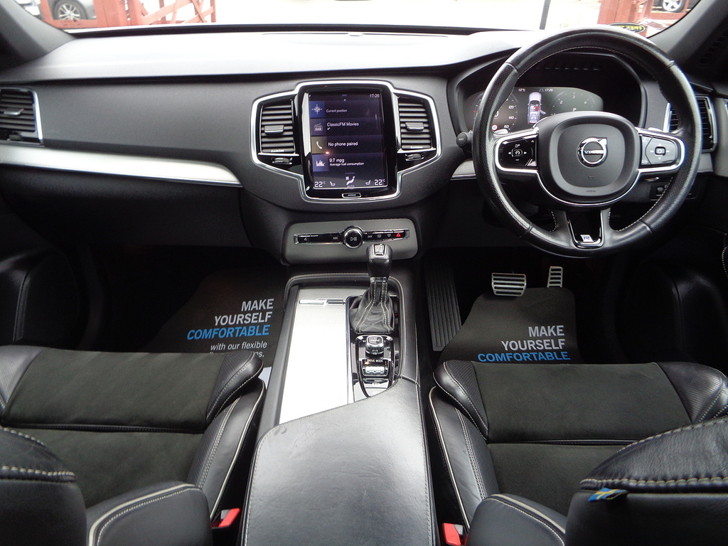 Volvo XC90 D5 R-design Silver #3