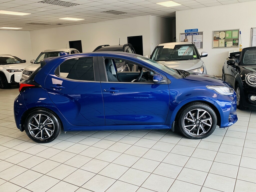 Toyota Yaris Hatchback 1.5 Vvt-h Design 202070 KY70WCW Blue #6