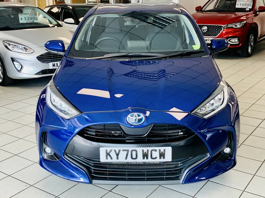 Toyota Yaris Hatchback 1.5 Vvt-h Design 202070 KY70WCW Blue #4