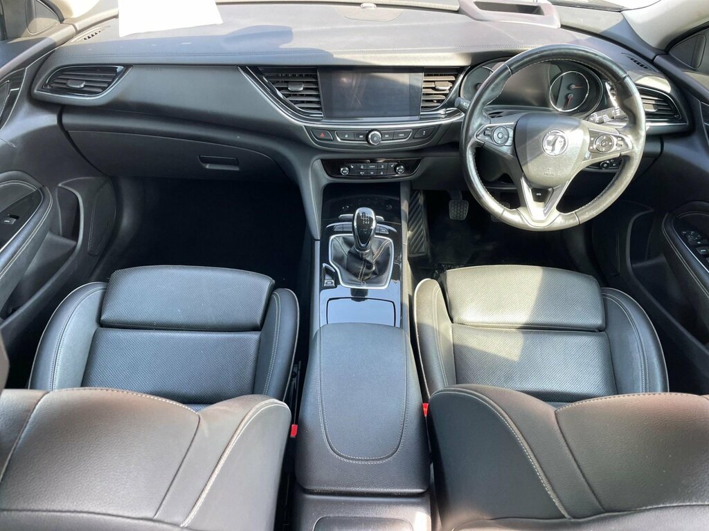 Vauxhall Insignia 2.0 Turbo D Blueinjection Elite Nav Grand Sport Eu BU67DKD Green #2