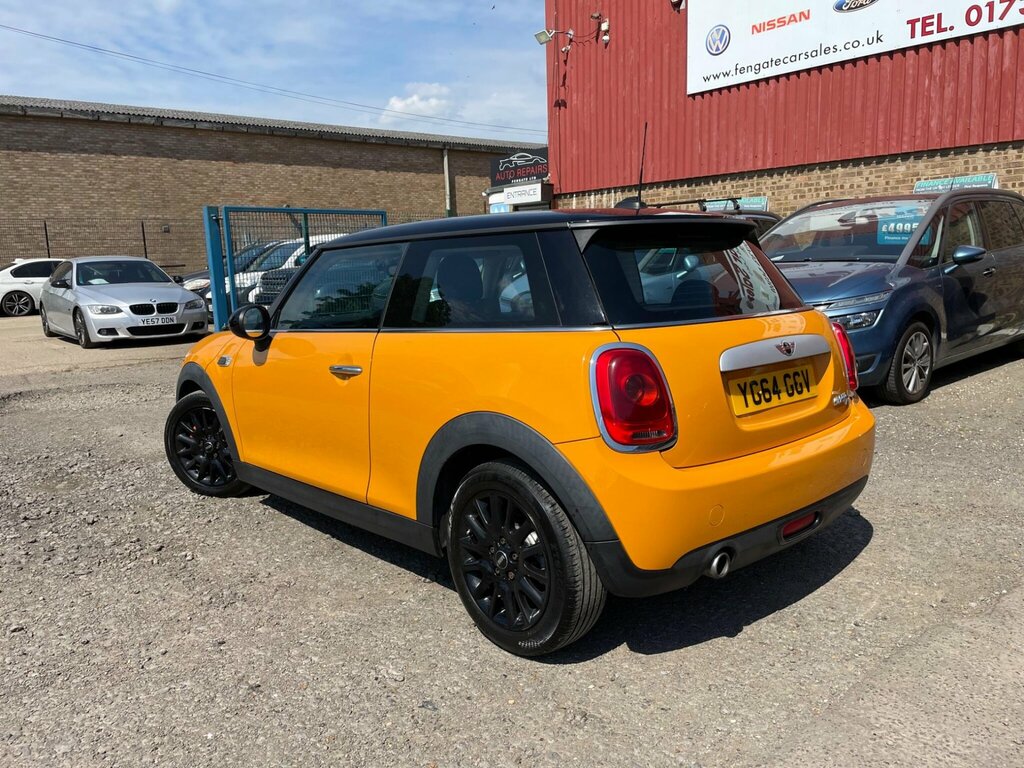 Mini Hatch 1.5 Cooper D Euro 6 Ss YG64GGV Orange #6