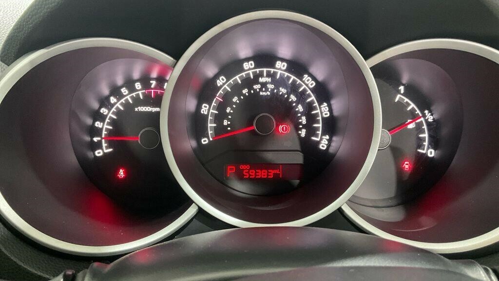 Kia Venga 1.6 3 Euro 5 Sat Nav VE64FEU Silver #6
