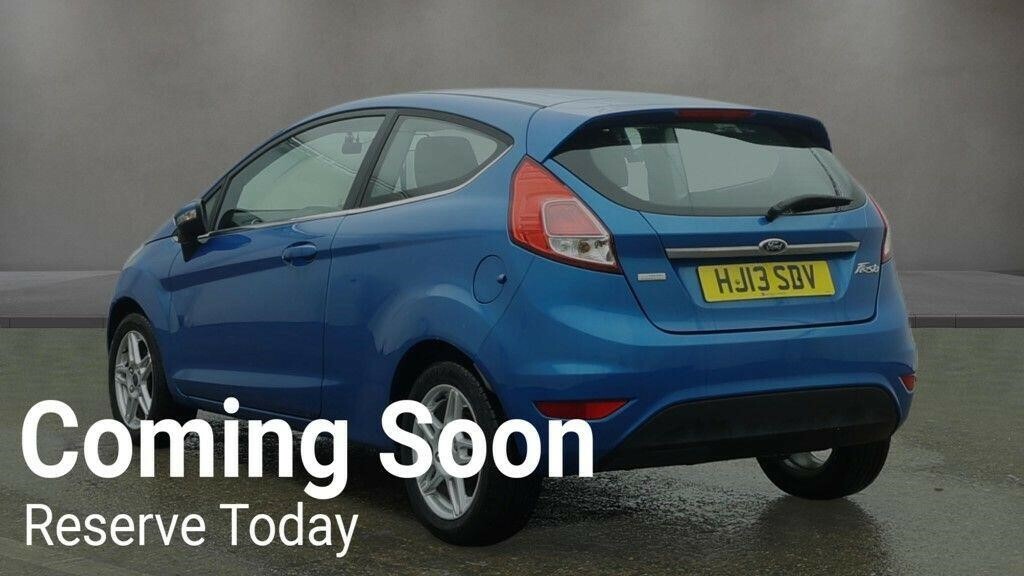 Ford Fiesta 1.0T Ecoboost Zetec Euro 5 Ss  #2