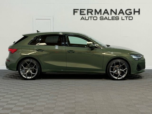 Audi A3 1.5 Tfsi 30 Sport Sportback S Tronic Eu PN25JBV Green #2