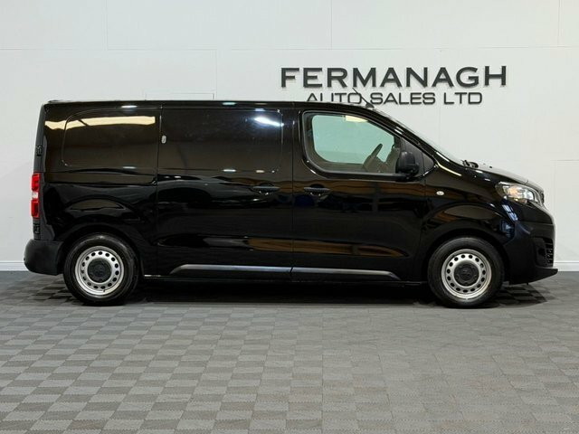 Peugeot Expert 1.5 Bluehdi 1000 Professional Premium Standard Pan WG22RCV Black #2