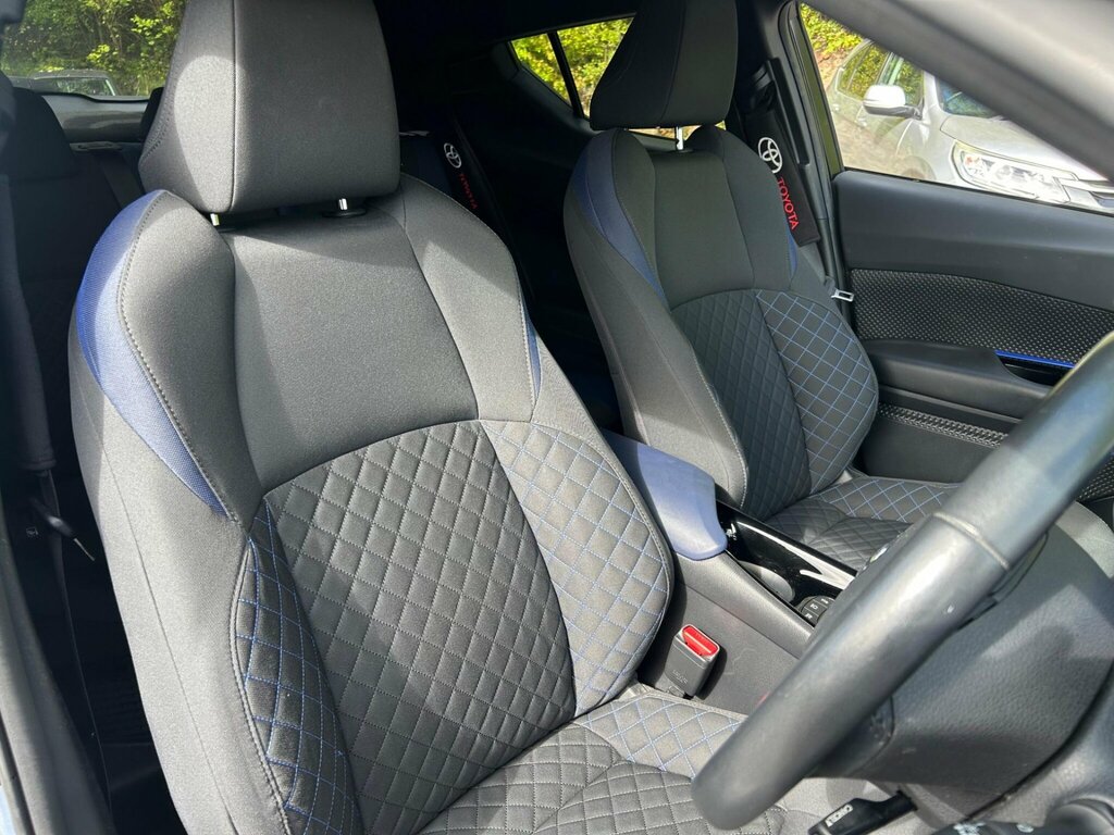 Toyota C-Hr 2.0 Vvt-h Dynamic Cvt Euro 6 Ss YG70FWP Grey #4
