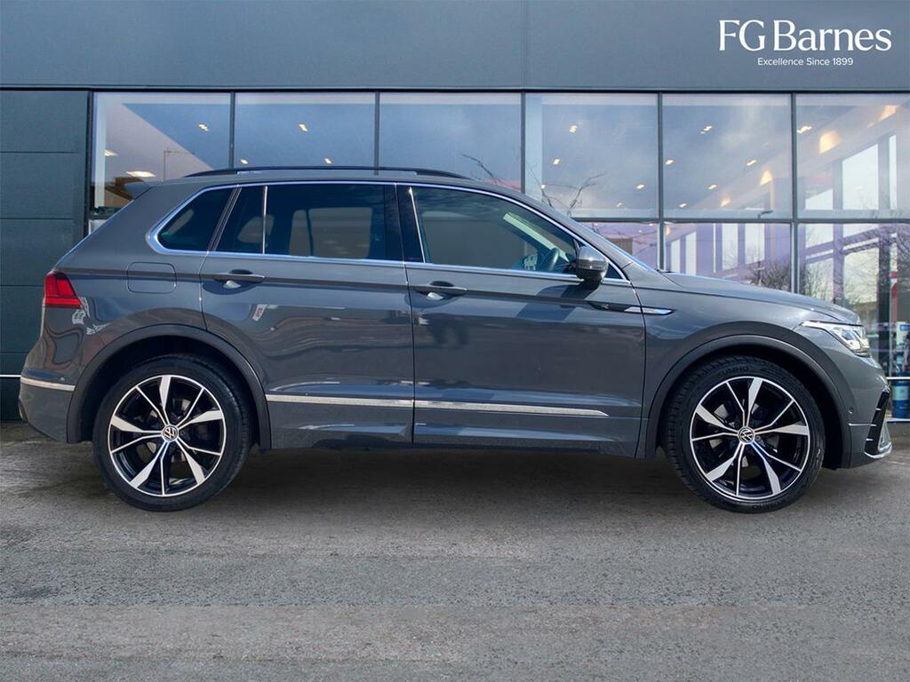Volkswagen Tiguan 1.5 Tsi 150 R-line Dsg RA22YBR Grey #2