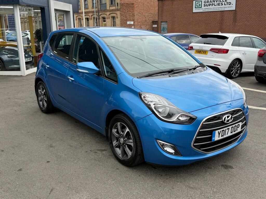 Hyundai Ix20 Hatchback 1.4 Blue Drive Se Euro 6 Ss 2017 YD17DDP Blue #4