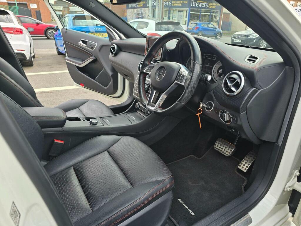 Mercedes-Benz A Class Hatchback 2.0 A250 Amg Sport 7G-dct 4Matic Euro 6 FG64KNH White #3