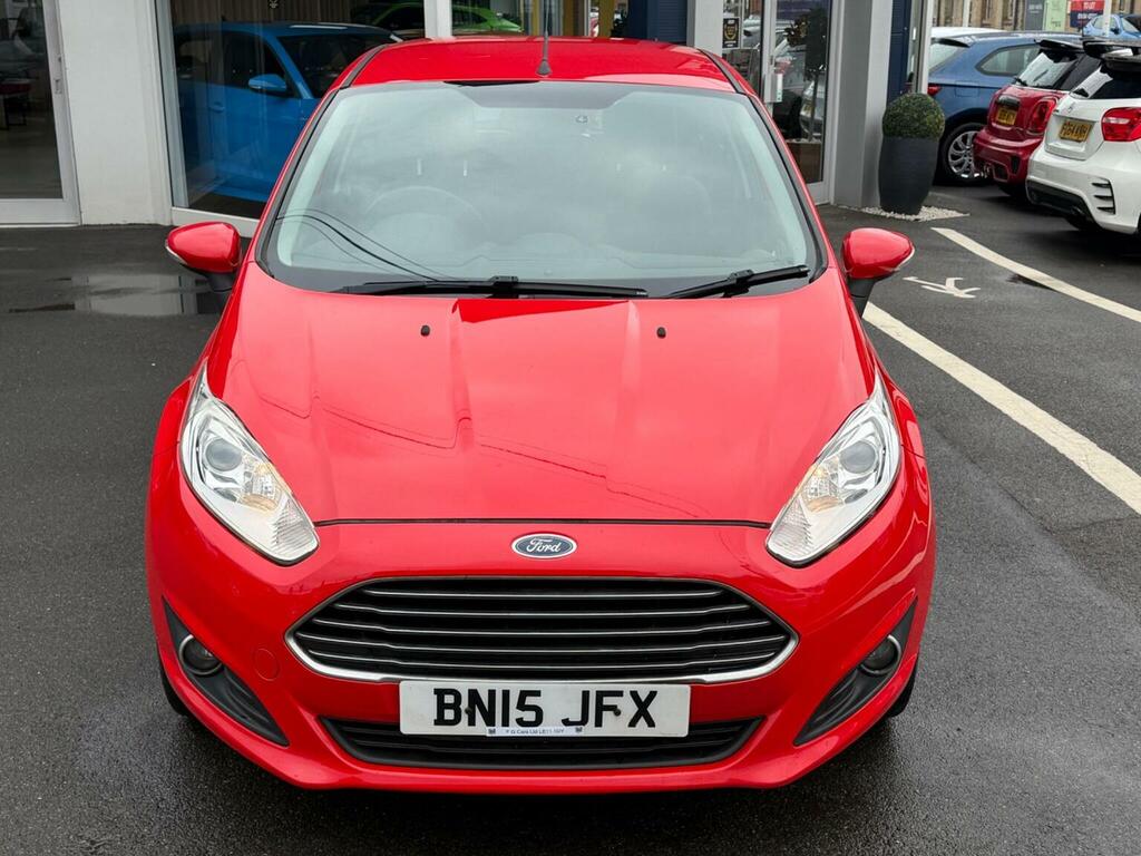 Ford Fiesta Hatchback 1.25 Zetec Euro 5 201515 BN15JFX Red #6