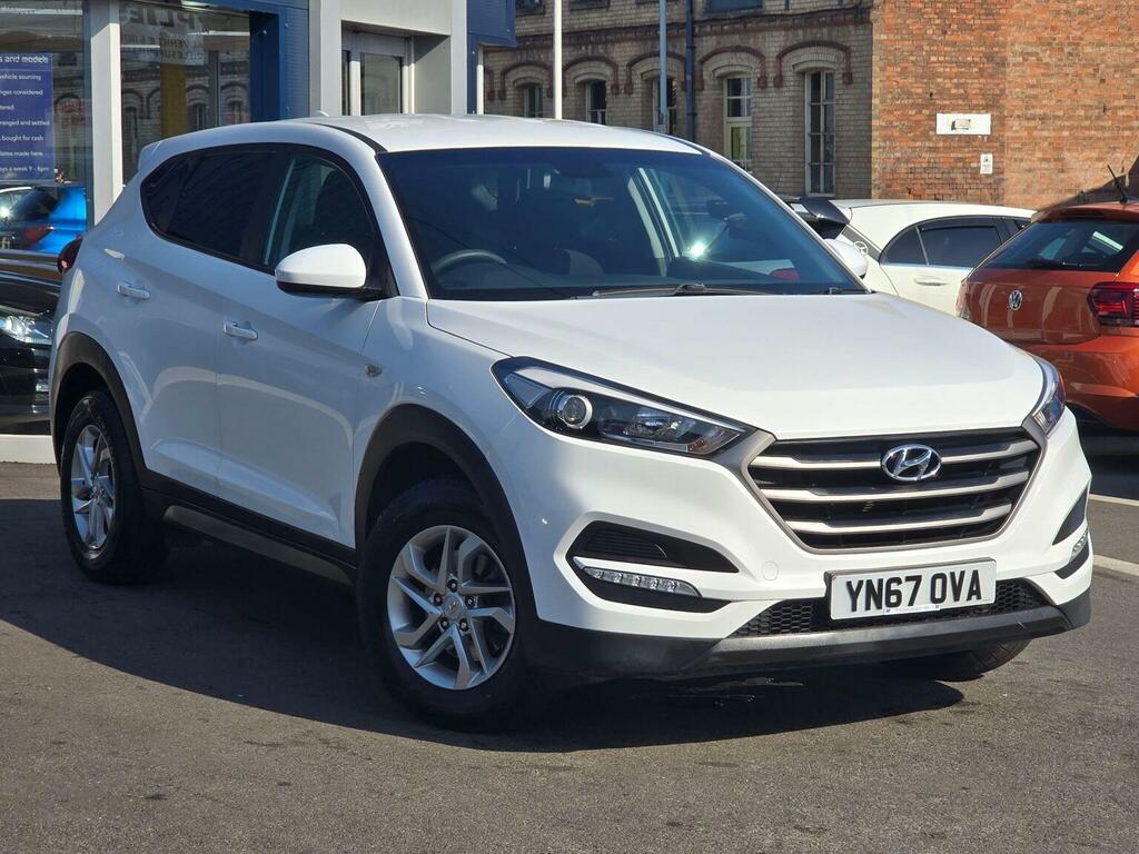 Hyundai Tucson Suv 1.6 Gdi Blue Drive S Euro 6 Ss 201767 YN67OVA White #6
