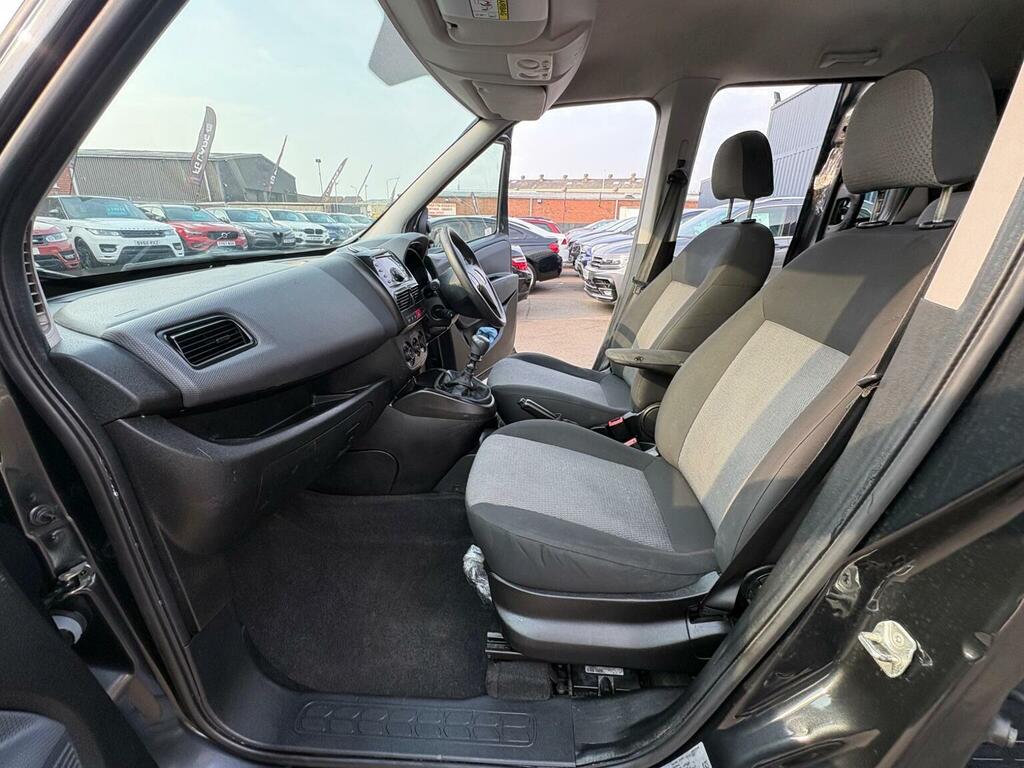 Fiat Doblo Combi Van 1.6 Multijetii Maxi Tecnico L2 H1 Euro 6 Black #5
