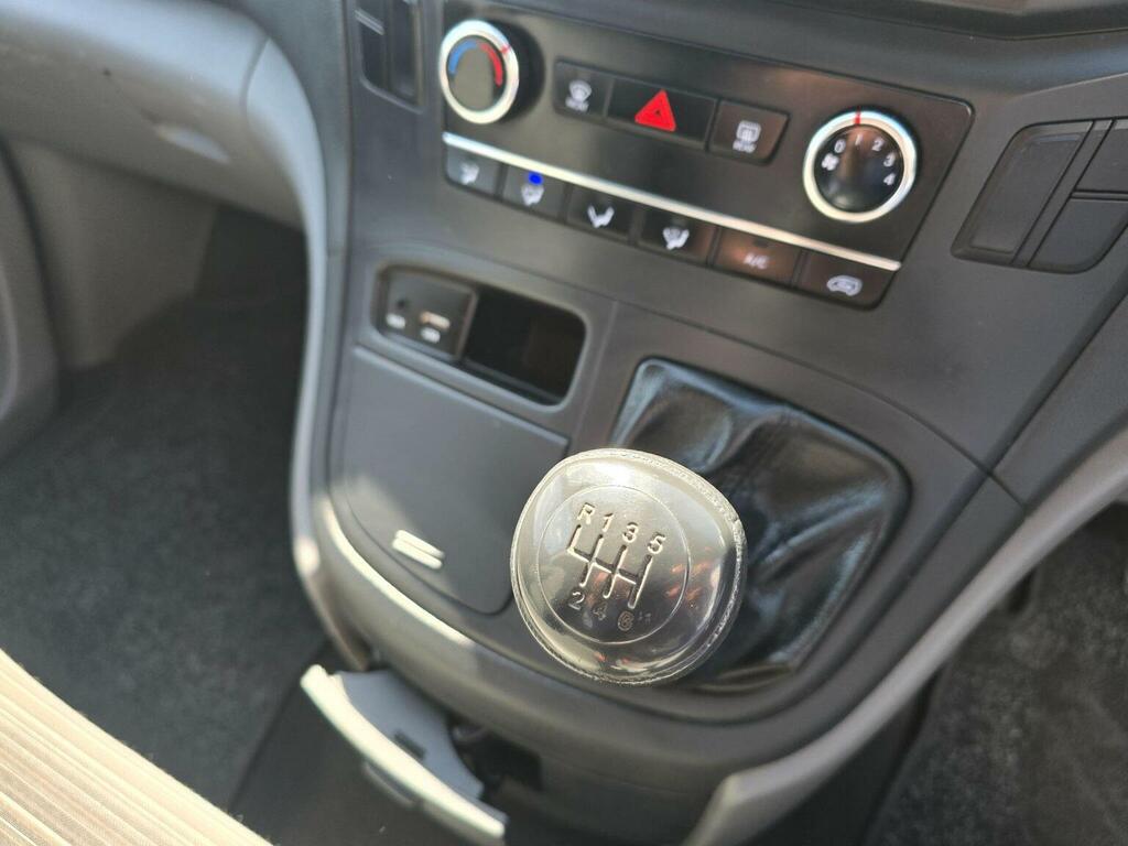 Hyundai iLoad Iload Se Crdi White #26