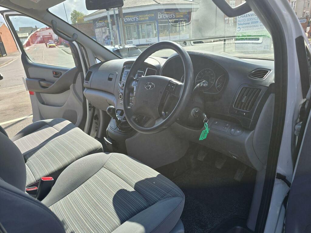 Hyundai iLoad Iload Se Crdi White #14
