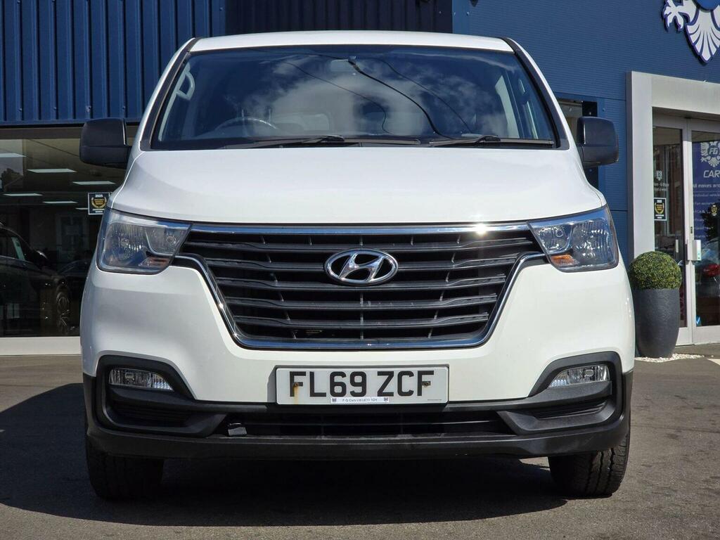 Hyundai iLoad Iload Se Crdi White #7
