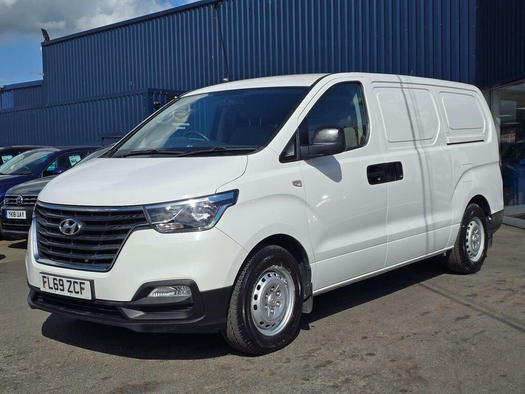 Hyundai iLoad Iload Se Crdi White #8
