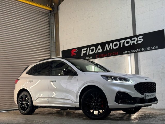 Ford Kuga 2023 2.5 Ecoboost Duratec 14.4Kwh St-line X Suv White