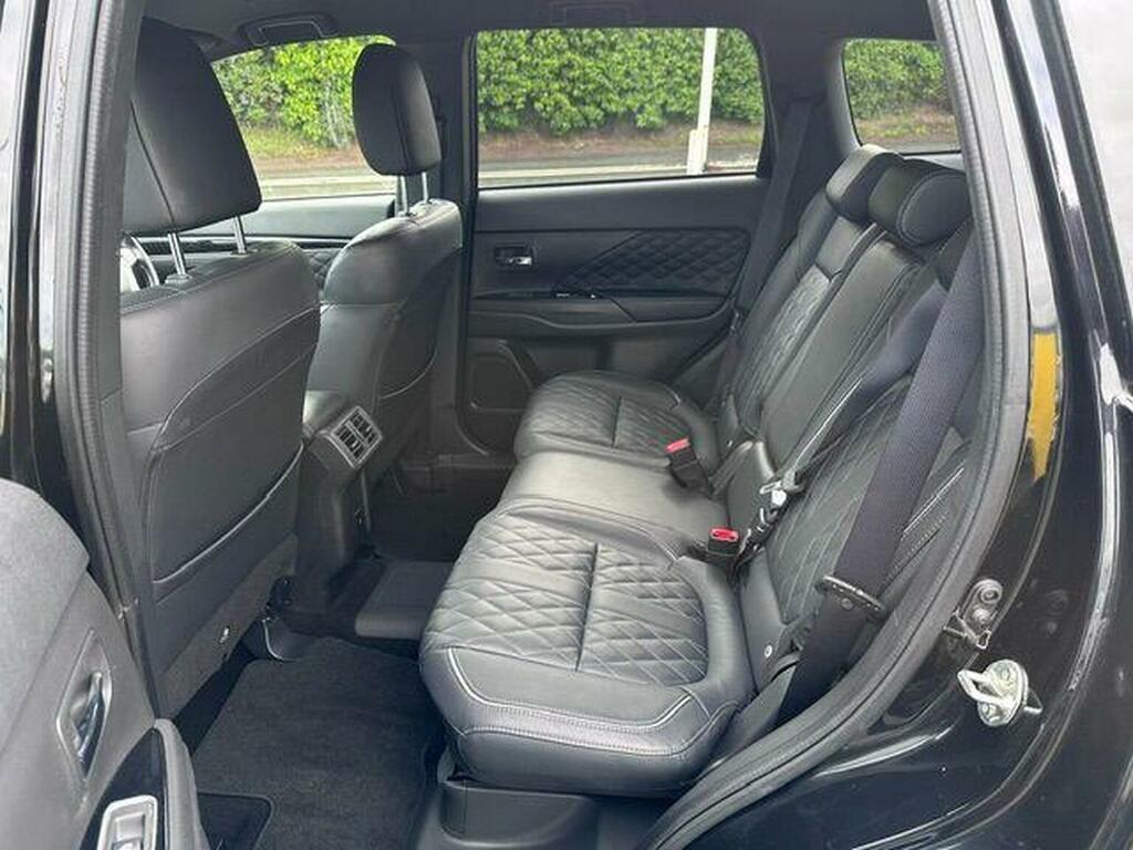 Mitsubishi Outlander Suv 2.4H Twinmotor 13.8Kwh Exceed Cvt 4Wd Euro 6 WN20BZX Black #5