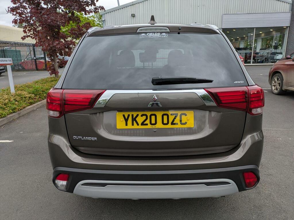Mitsubishi Outlander Suv 2.0 Mivec Exceed Cvt 4Wd Euro 6 Ss 202 YK20OZC Brown #5