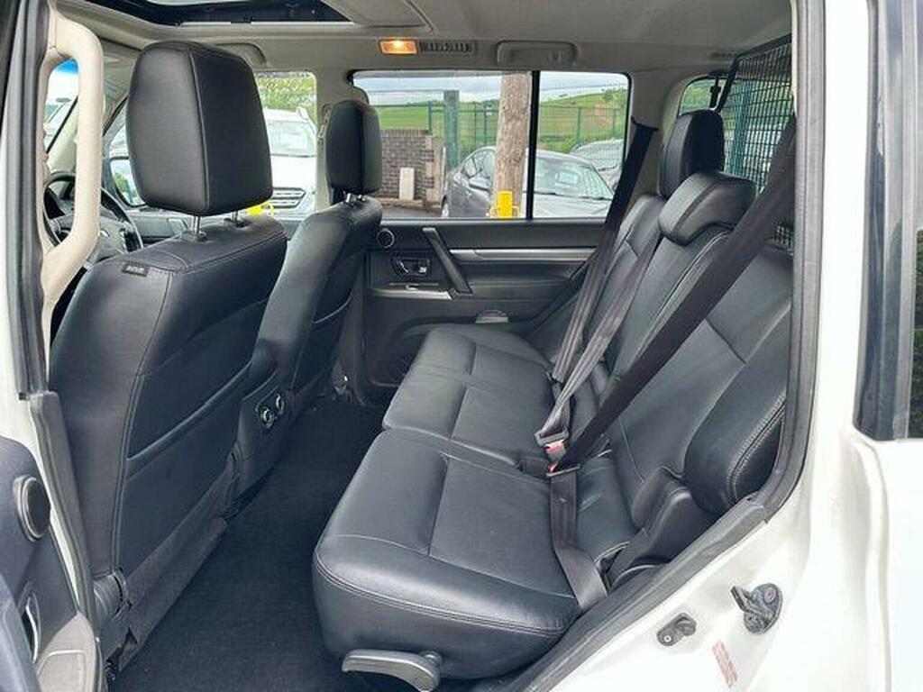 Mitsubishi Shogun Suv 3.2 Di-dc Sg3 4Wd Euro 6 Lwb 201868 White #6