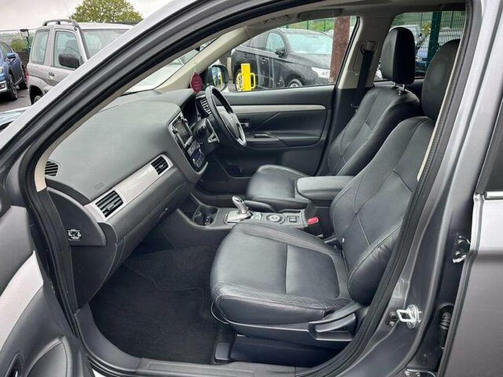 Mitsubishi Outlander Suv 2.0H 12Kwh Gx4h Cvt 4Wd Euro 5 Ss 2014 Grey #5