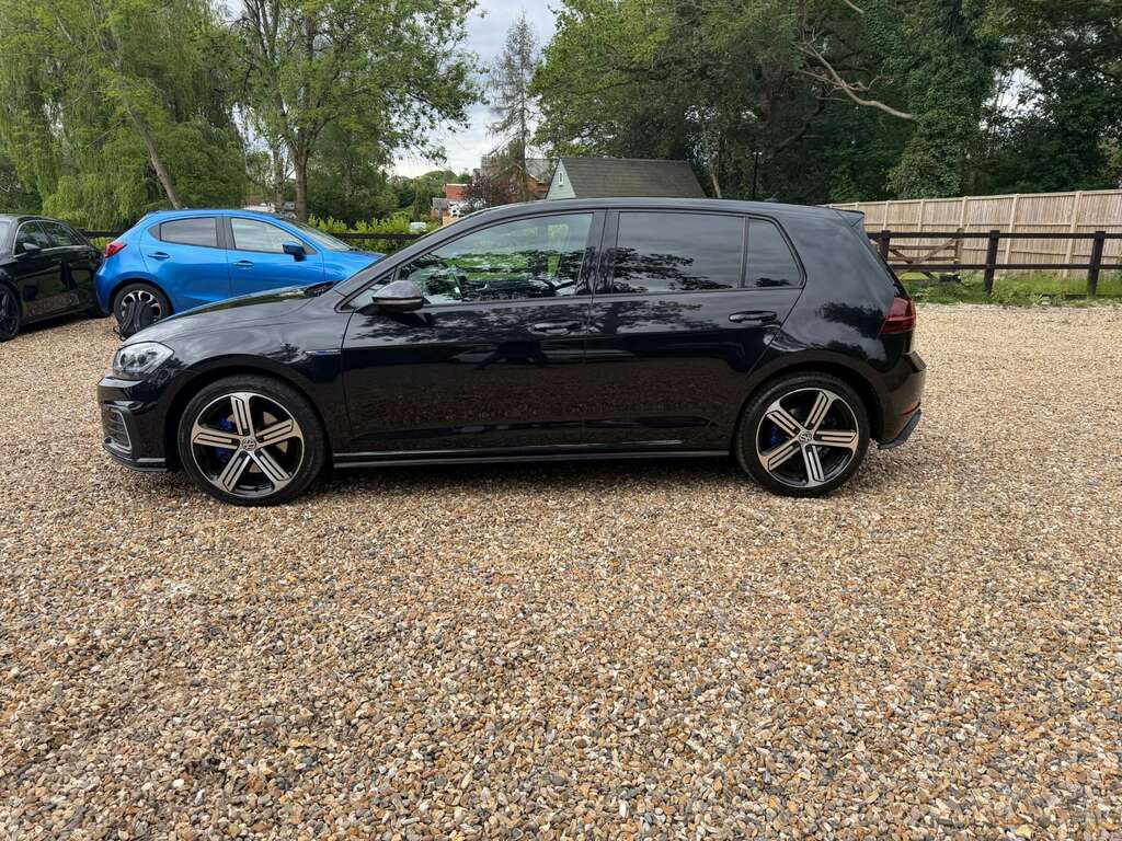Volkswagen e-Golf 1.4 Tsi 8.7Kwh Gte Hatchback Plug-in Hy Black