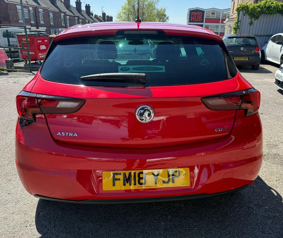Vauxhall Astra 1.6 Cdti Ecoflex Design Hatchback FM18YJP Red #5