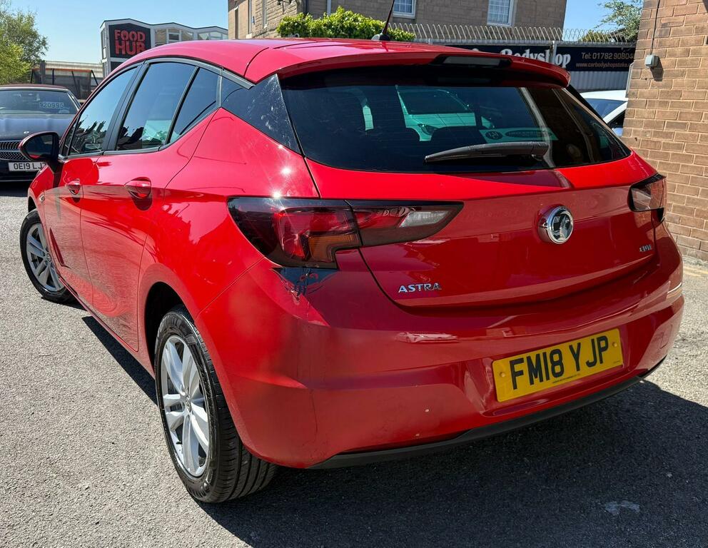 Vauxhall Astra 1.6 Cdti Ecoflex Design Hatchback FM18YJP Red #6