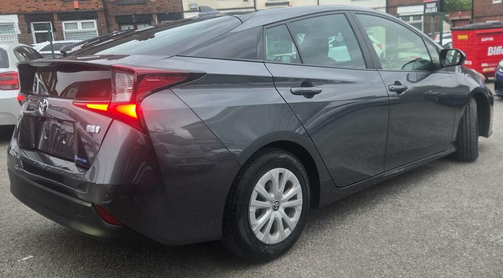Toyota Prius Hybrid 1.8 Vvt-h T3 Hatchback Hybrid Cv Grey #6