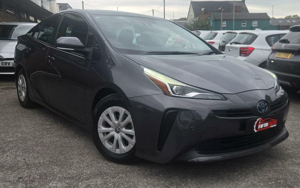 Toyota Prius Hybrid 1.8 Vvt-h T3 Hatchback Hybrid Cv Grey