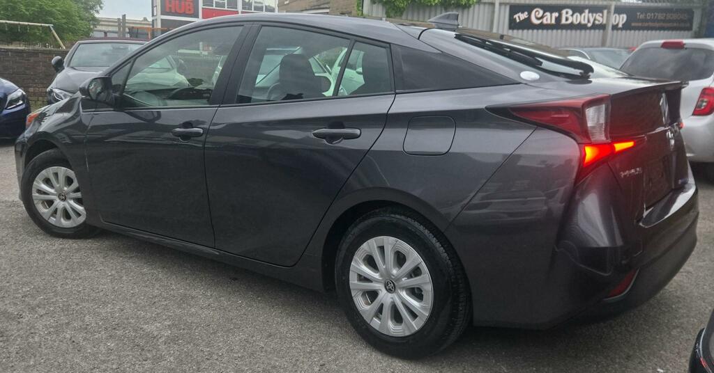 Toyota Prius Hybrid 1.8 Vvt-h T3 Hatchback Hybrid Cv Grey #5