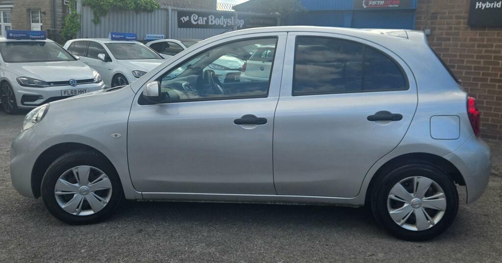 Nissan Micra 1.2 LX Hatchback 59 Bhp Silver #4