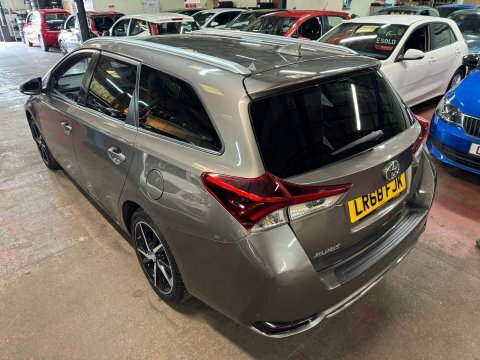 Toyota Auris Vvt-i Design Touring LR68FJK Brown #5
