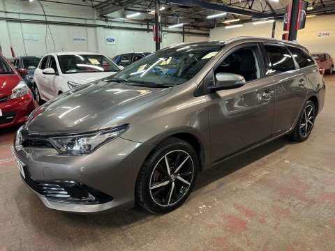 Toyota Auris Vvt-i Design Touring LR68FJK Brown #3