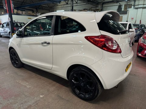 Ford KA Metal WM14HMZ White #6