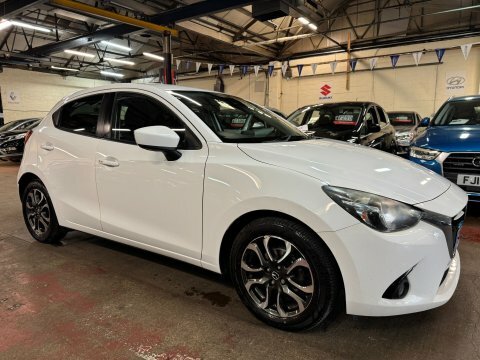 Mazda 2 Sport Nav White